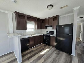 3301 58th Ave N in St. Petersburg, FL - Building Photo - Building Photo