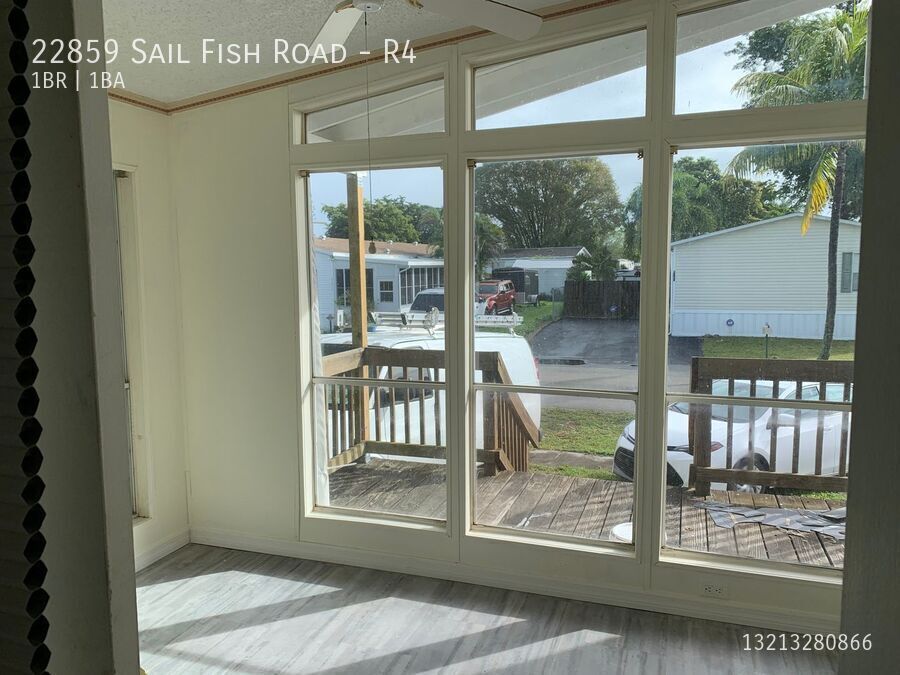 22859 Sailfish Rd in Boca Raton, FL - Building Photo