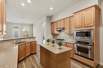 6843 Loupe Ln in Missouri City, TX - Building Photo - Building Photo