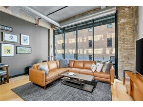 618 N Washington Ave-Unit -202 in Minneapolis, MN - Foto de edificio - Building Photo