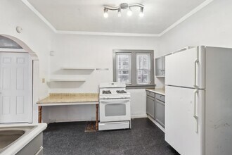1653 N Arlington Pl in Milwaukee, WI - Building Photo - Building Photo