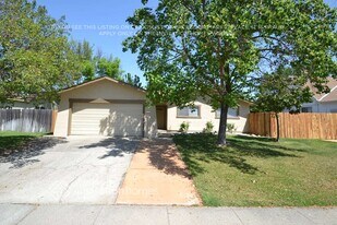 2781 65th Ave, Unit 14 in Sacramento, CA - Building Photo