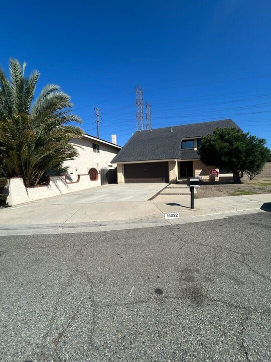 16022 Ord Way in Westminster, CA - Building Photo