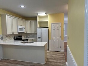 5 Ballard Ct in Durham, NC - Building Photo - Building Photo