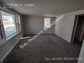 1115 Pearl St-Unit -Lower in Waukesha, WI - Building Photo - Building Photo