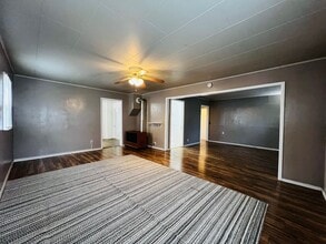 1003 S 8th St in Yakima, WA - Building Photo - Building Photo