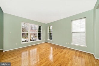 19316 Moon Ridge Dr in Germantown, MD - Building Photo - Building Photo