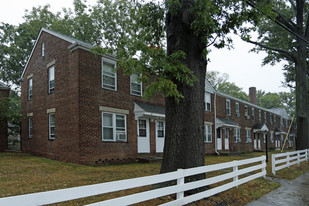 Hollywood Terrace Apartments