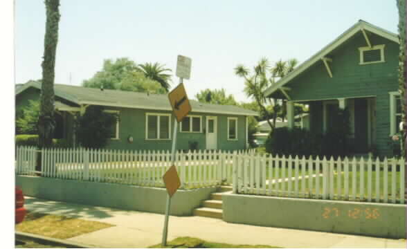 335 Rennie Ave in Venice, CA - Building Photo