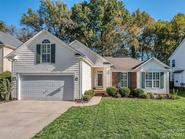 203 Alnwick Ln