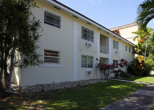 232 Majorca Ave in Coral Gables, FL - Building Photo - Building Photo