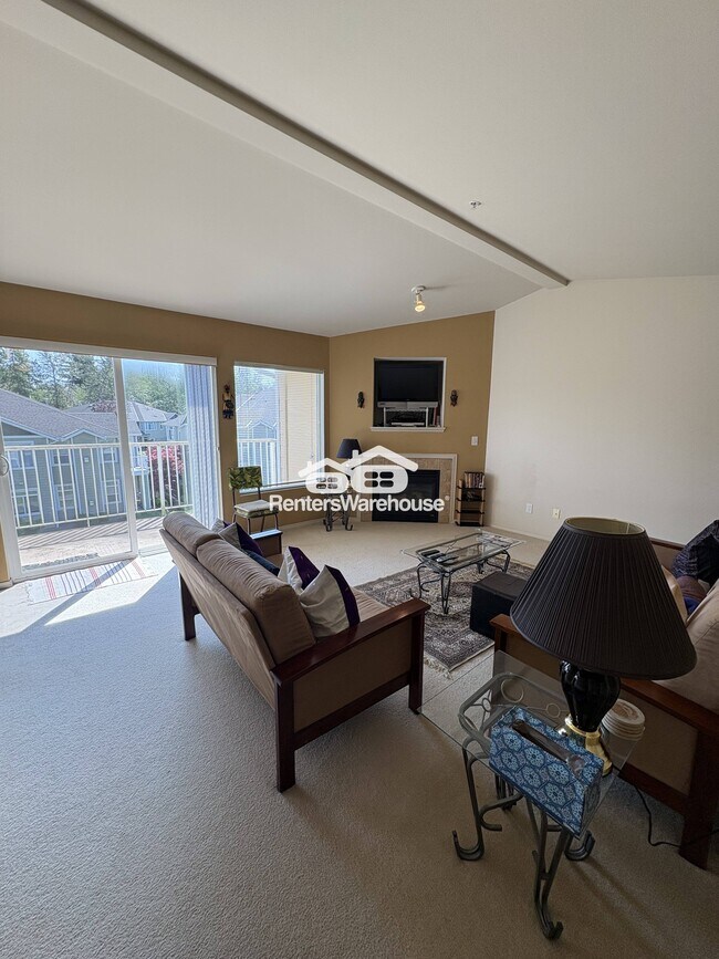 710 240th Way SE in Sammamish, WA - Building Photo - Building Photo
