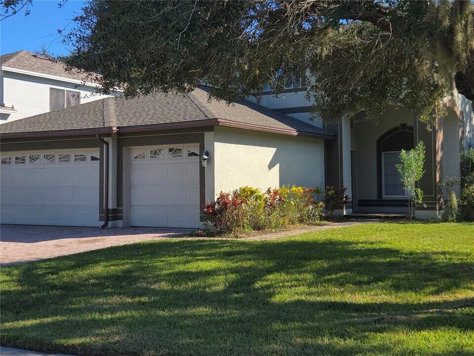 395 Wingate Cir in Oldsmar, FL - Building Photo