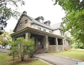 226 N 13th St-Unit -3 in Easton, PA - Foto de edificio - Building Photo