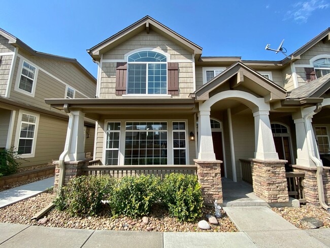 property at 8314 Stonybridge Cir