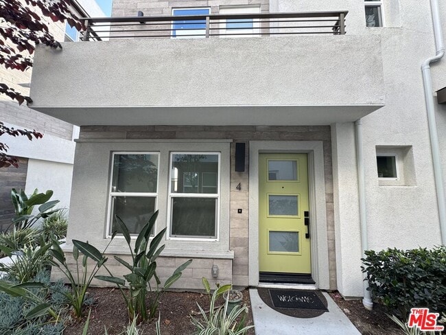 905 E Mason Ln in Anaheim, CA - Building Photo - Building Photo