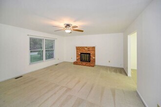 3914 Doran Rd in Fredericksburg, VA - Building Photo - Building Photo