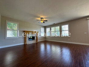 8128 Damico Dr in El Dorado Hills, CA - Building Photo - Building Photo