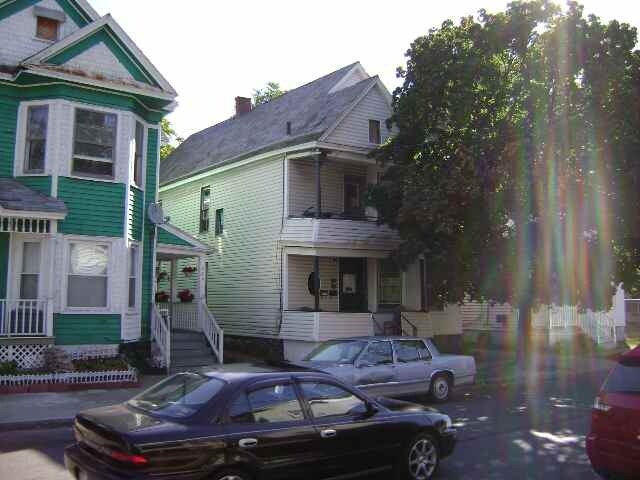 631 Hamilton St in Schenectady, NY - Building Photo