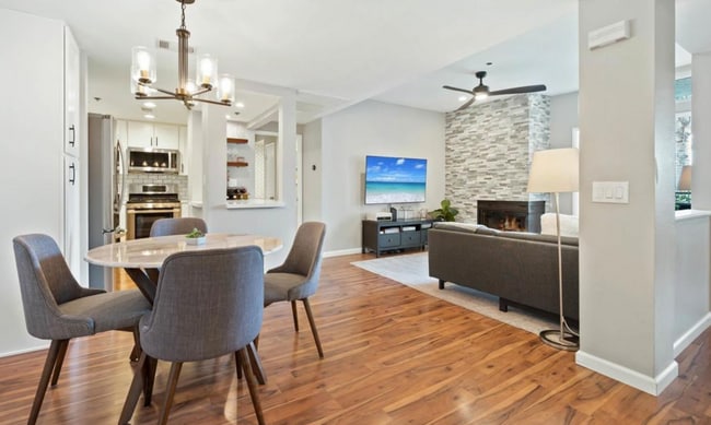 3666 3rd Ave, Unit 205 in San Diego, CA - Foto de edificio - Building Photo