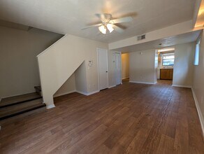 4123 SW 15 Pl in Gainesville, FL - Building Photo - Building Photo