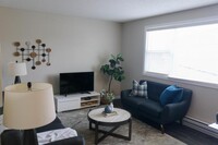 2120 Lorne St in Regina, SK - Building Photo - Building Photo