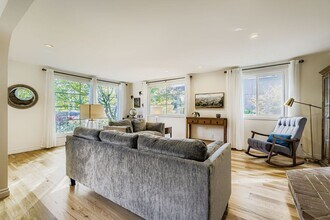 12243 Dayton Ave N in Seattle, WA - Building Photo - Building Photo