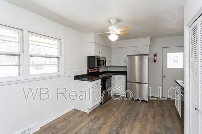 45 Northview Dr in Waukee, IA - Building Photo - Building Photo