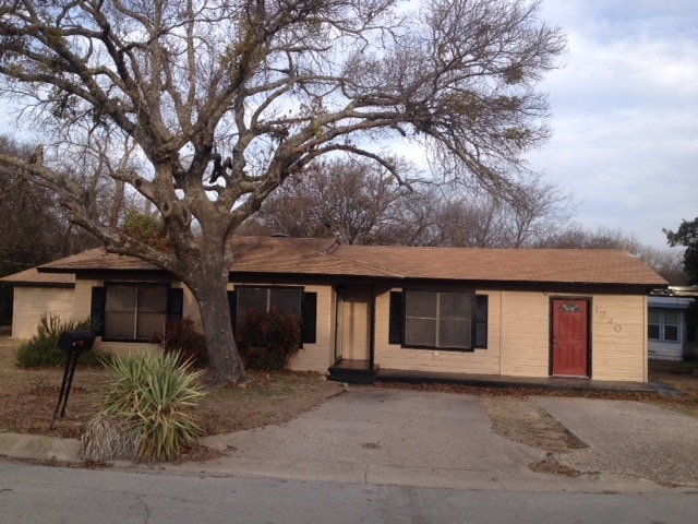 property at 1240 S Brazos St