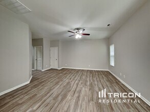 2015 Blue Rock Ct in Greensboro, NC - Building Photo - Building Photo