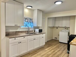 12911 Southbridge Rd in Houston, TX - Building Photo - Building Photo