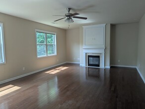 355 Fowler Springs Ct in Alpharetta, GA - Building Photo - Building Photo