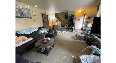 412 N 6th St-Unit -A in Waterford, WI - Foto de edificio - Building Photo