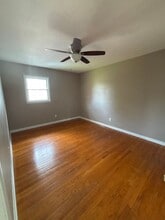 1004 W Lexington Ave in Winchester, KY - Building Photo - Building Photo