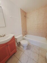 22 Glenbrook Rd in Stamford, CT - Building Photo - Building Photo
