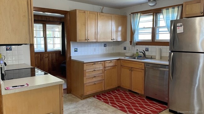 68 Kelsey Pl in Madison, CT - Building Photo - Building Photo