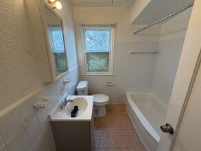 9056 Fielding St in Detroit, MI - Building Photo - Building Photo