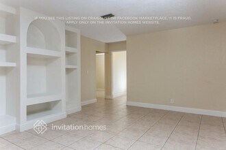 414 SW 80th Terrace in North Lauderdale, FL - Building Photo - Building Photo