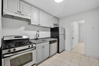 1239 Penn St NE in Washington, DC - Building Photo - Building Photo