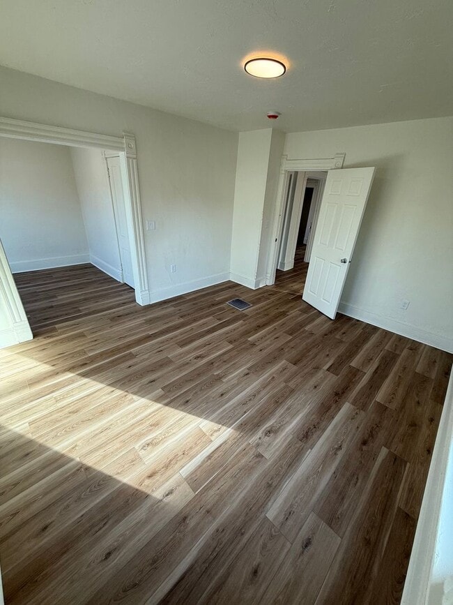 654 Central St in Oshkosh, WI - Building Photo - Building Photo