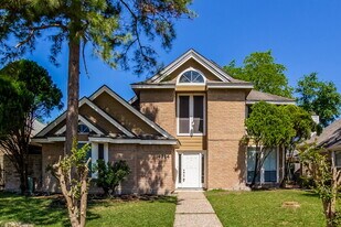 4714 Cashel Castle Dr in Houston, TX - Building Photo