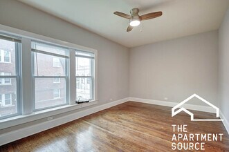 4706 N Racine Ave, Unit 2W in Chicago, IL - Building Photo - Building Photo