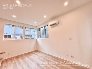 631 W Emerson St in Seattle, WA - Building Photo - Building Photo