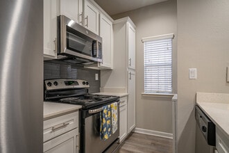 The Phoenician in Houston, TX - Building Photo - Interior Photo