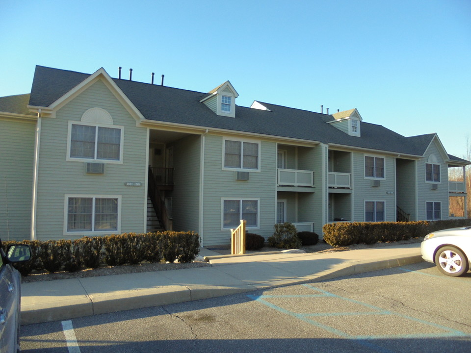 Loosestrife Fields in Montgomery, NY - Building Photo