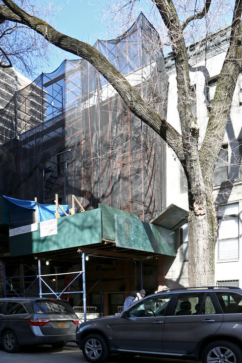 149 W 95th St in New York, NY - Building Photo