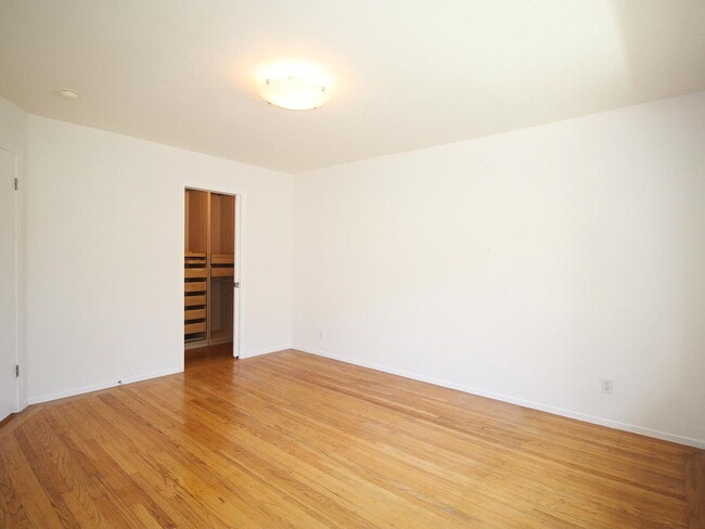 32 Flint St in San Francisco, CA - Building Photo - Building Photo