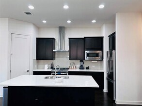 1336 Westborough Ln in Leander, TX - Building Photo - Building Photo