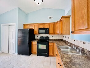 1510-1512 Candlewyck Dr in Orlando, FL - Building Photo - Building Photo