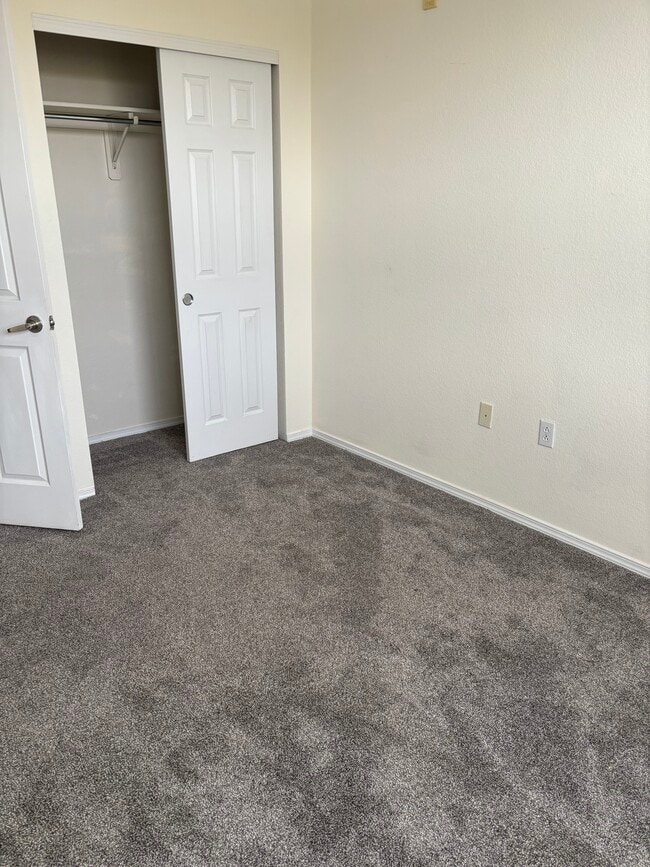 15460 Canyon Gulch Ln in Englewood, CO - Building Photo - Building Photo